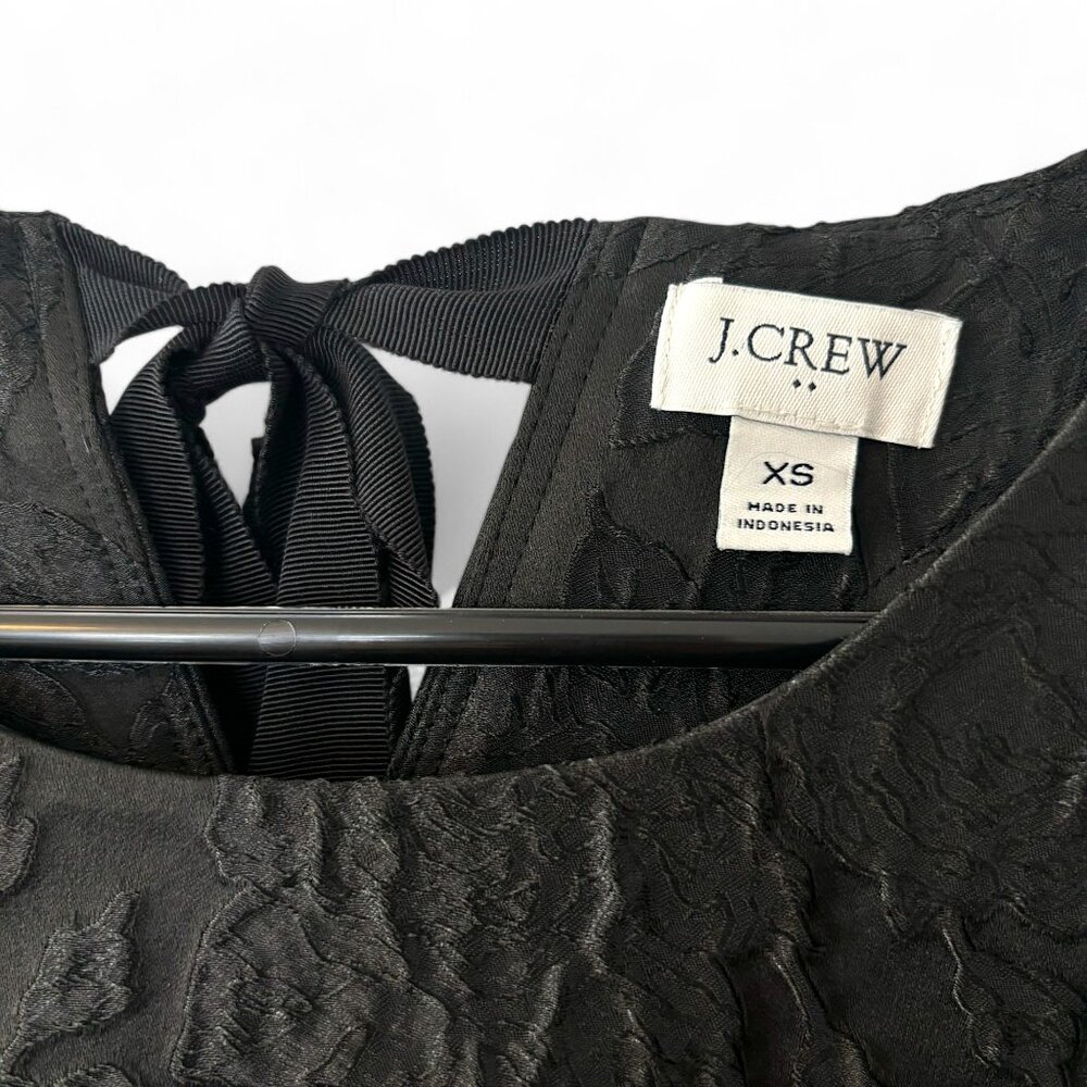 J.Crew Floral Jacquard Puff-Sleeve Top - Picture 4 of 7